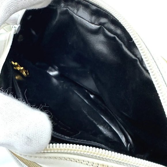 AUTHENTICITY GUARANTEED Salvatore Ferragamo Vala ribbon Shoulder Bag - Picture 10 of 13